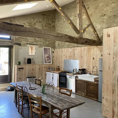 아파트호텔 Le Logis De La Grange Aux De L'etang Des Noues, *